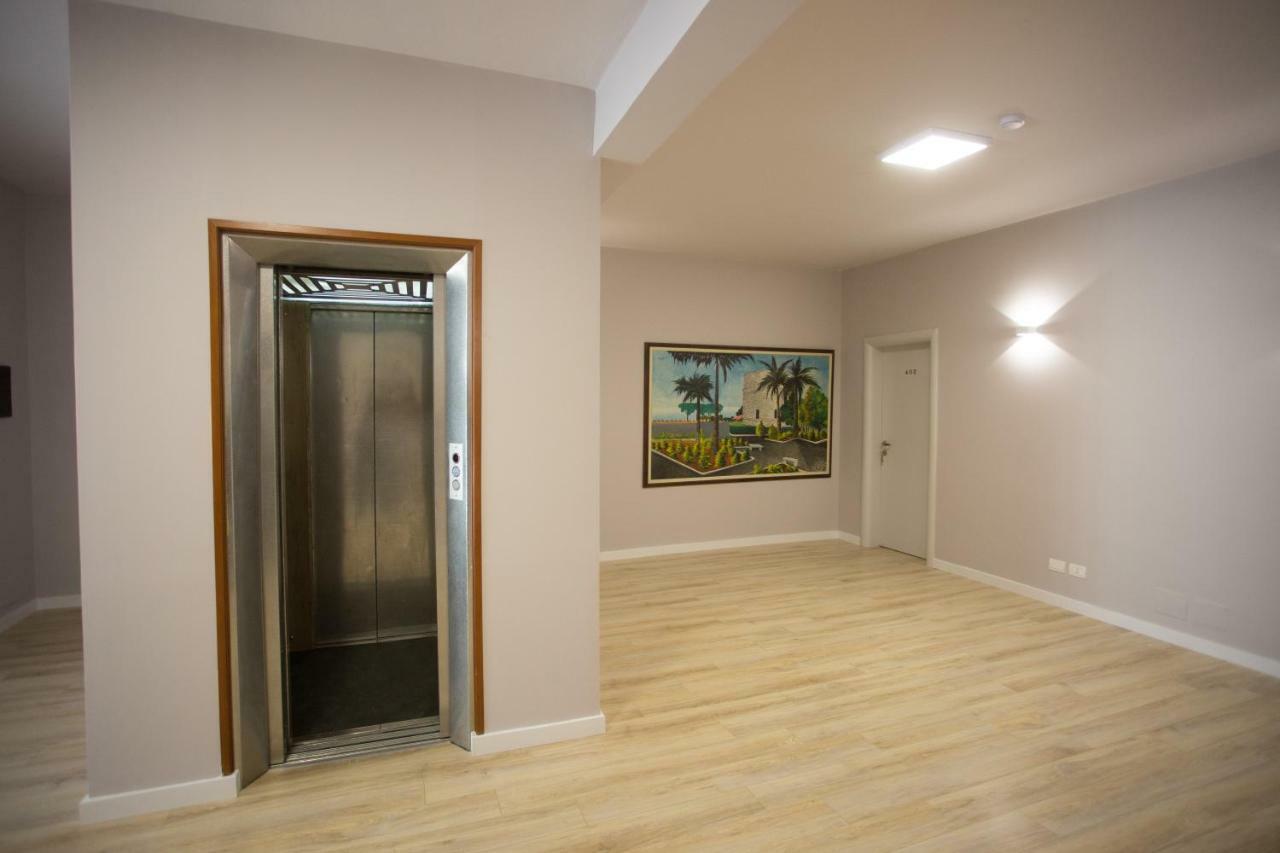 Vila Verde Beach Hotel Durrës Eksteriør billede